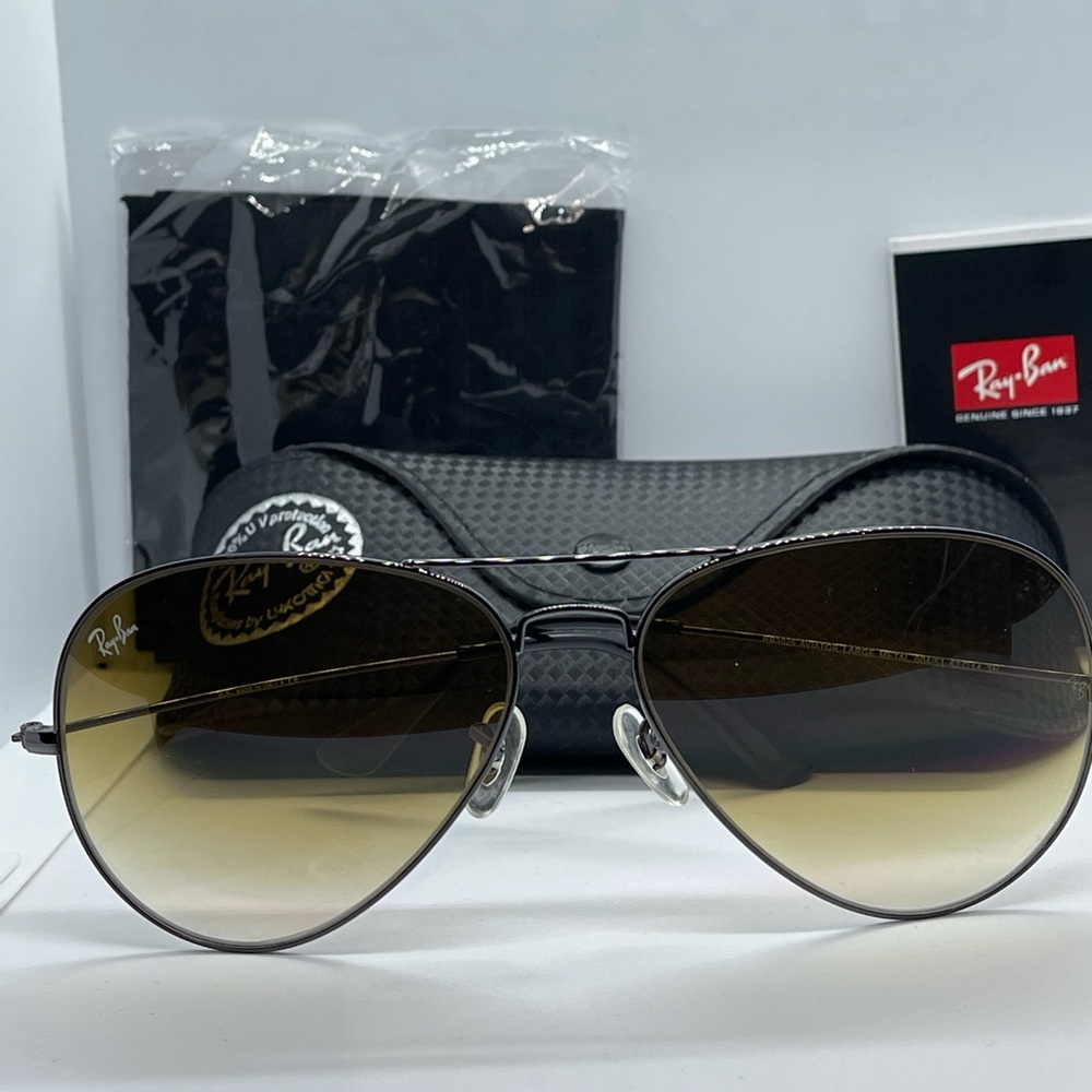 BNIB Rayban Gun/ Gray Gradient Len Rb3025 SZ:62 - Picture 1 of 8